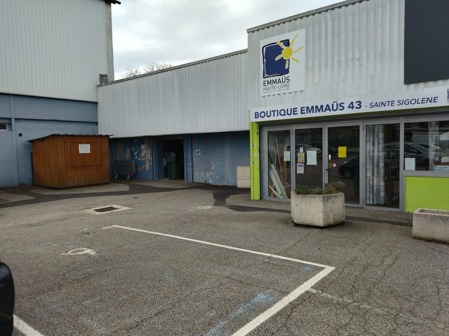 Nos horaires et lieux de vente - Emmaüs 43