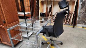 Des bureaux et chaises à tarif solidaire Emmaüs 43